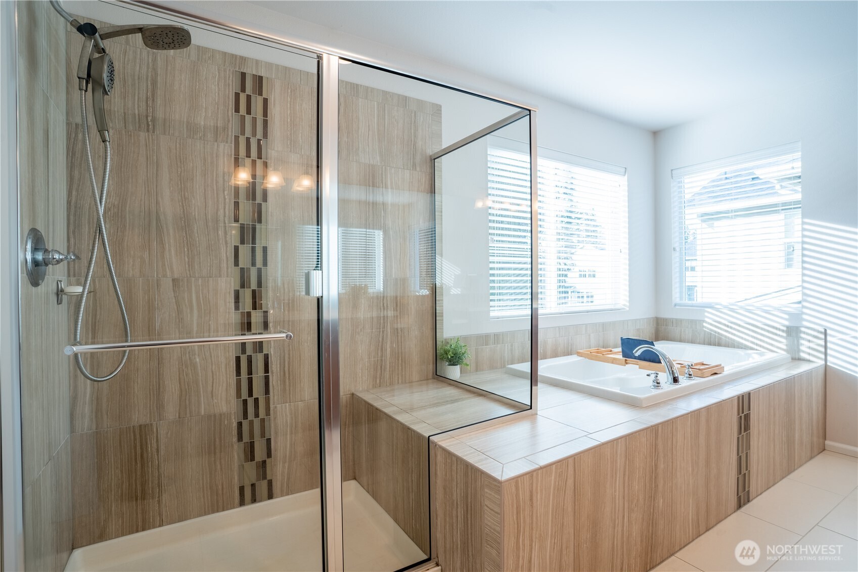 32355 48th Avenue S, Auburn, WA 98001