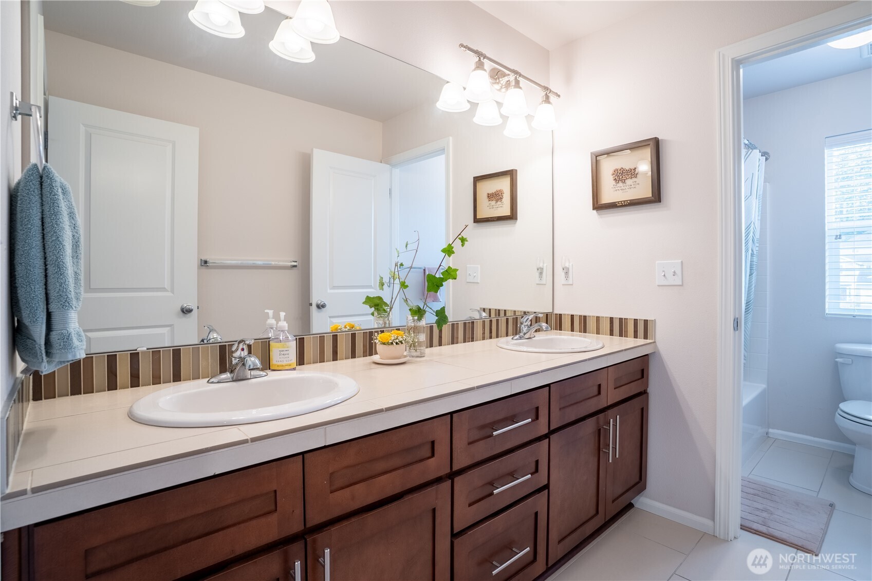 32355 48th Avenue S, Auburn, WA 98001