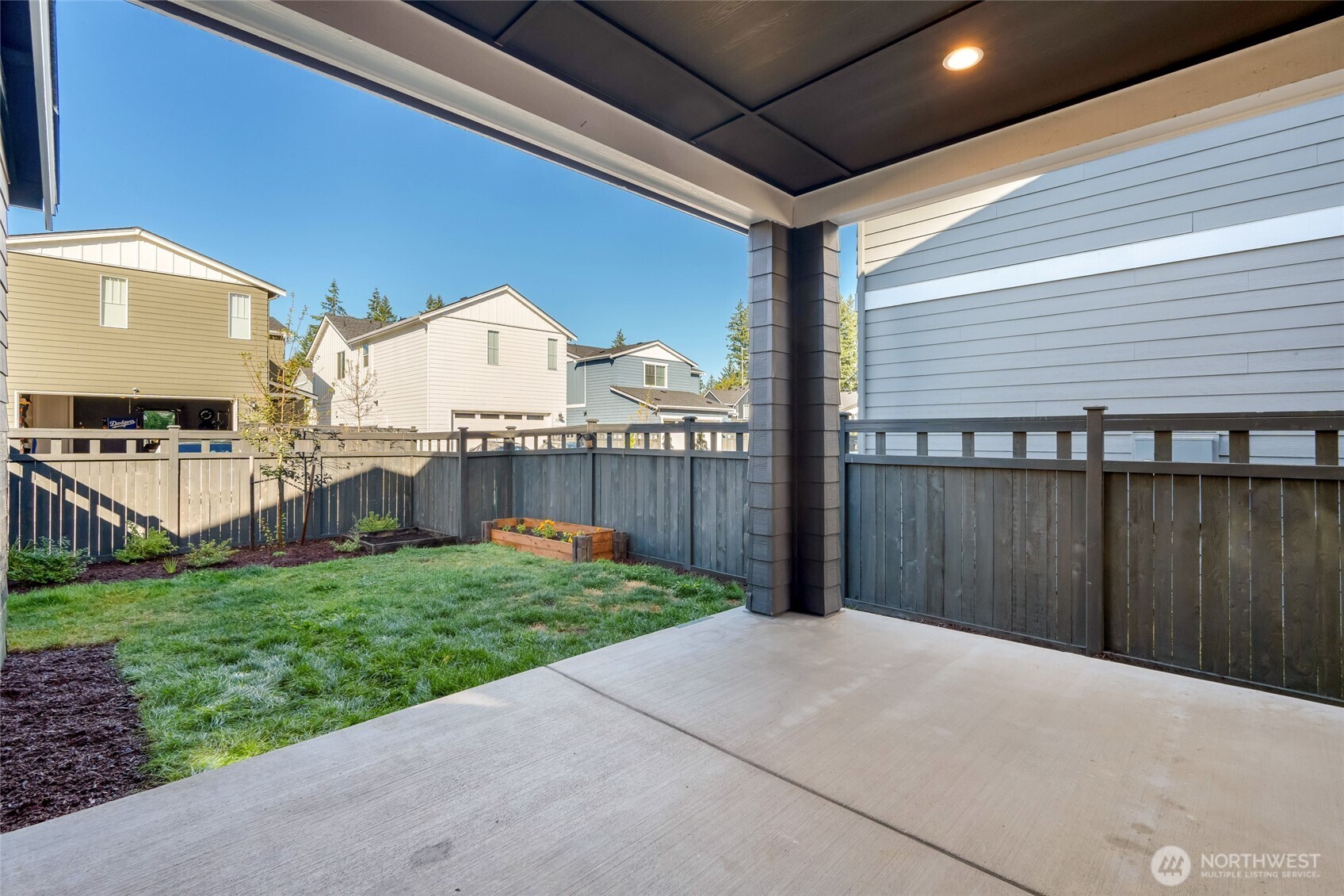 33133 Evergreen Avenue SE, Black Diamond, WA 98010