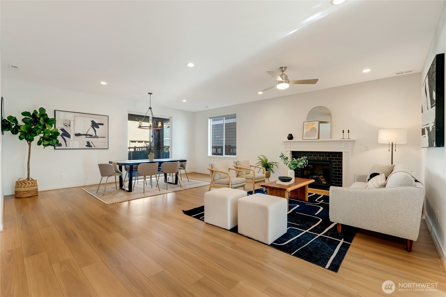 33133 Evergreen Avenue SE, Black Diamond, WA 98010