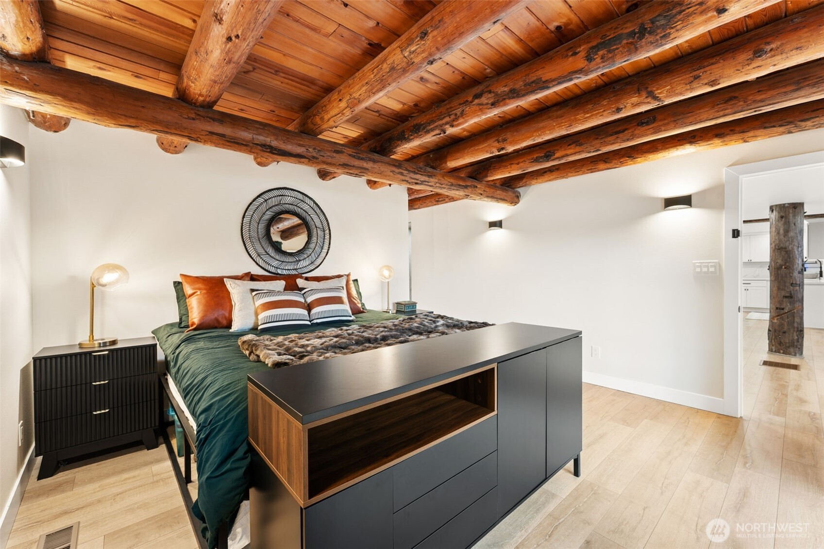 6358 S Island Drive E, Bonney Lake, WA 98391-8683