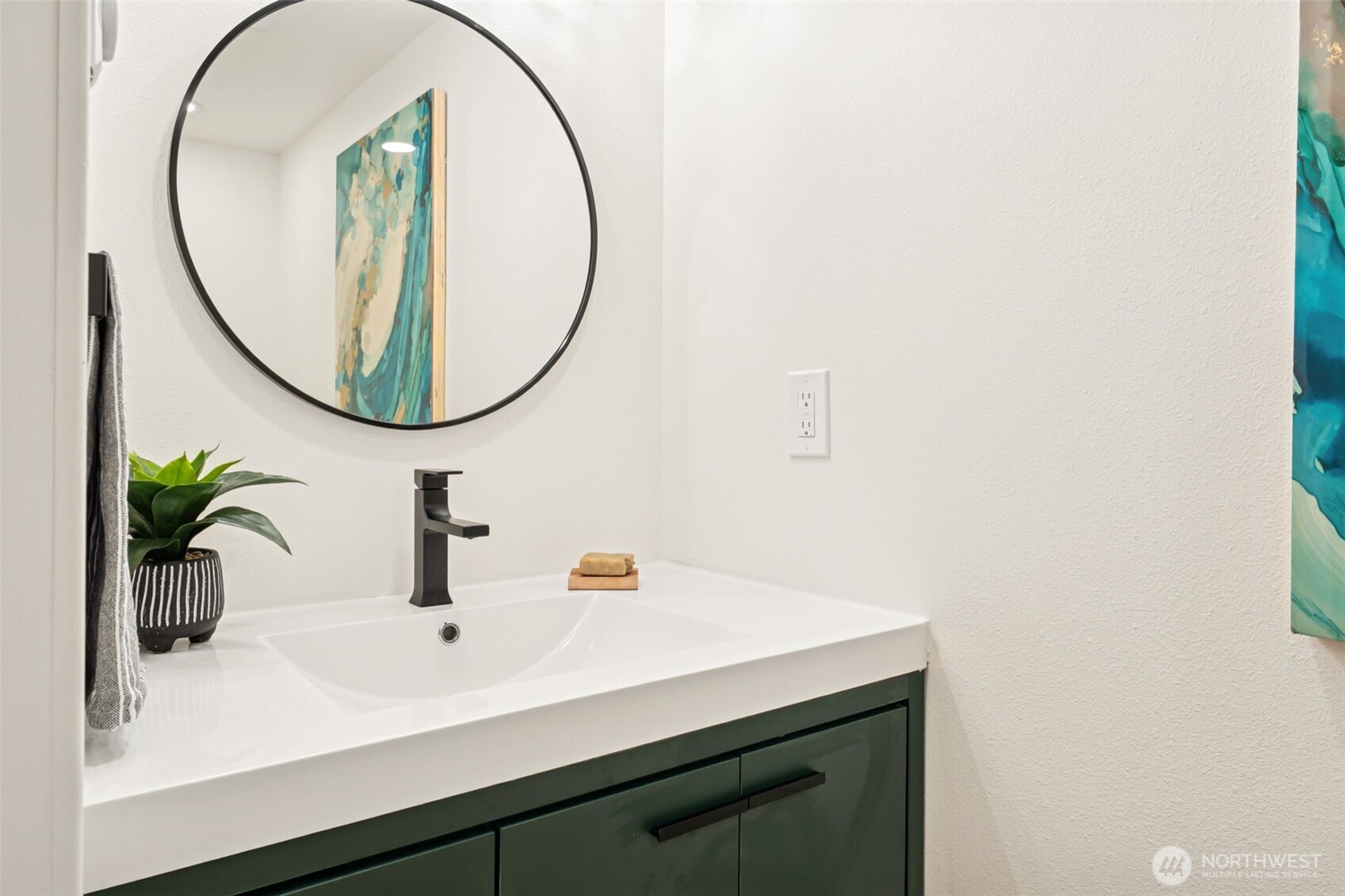 6358 S Island Drive E, Bonney Lake, WA 98391-8683