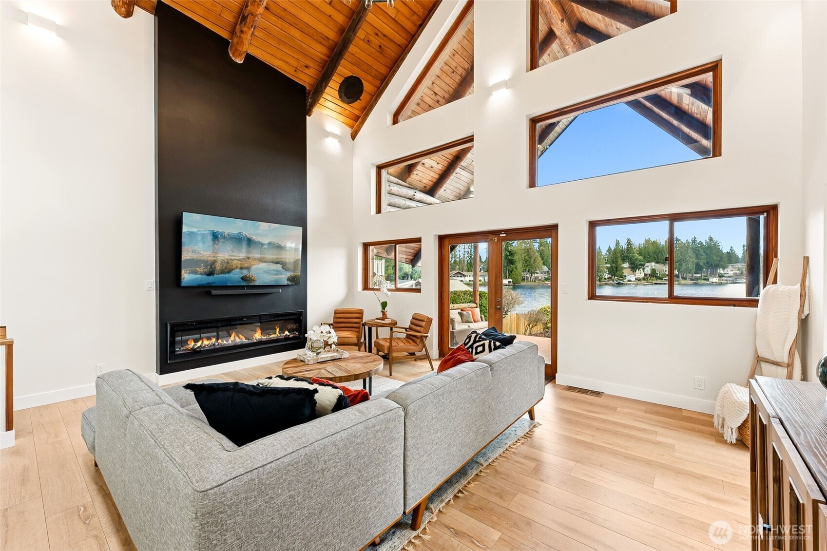 6358 S Island Drive E, Bonney Lake, WA 98391-8683