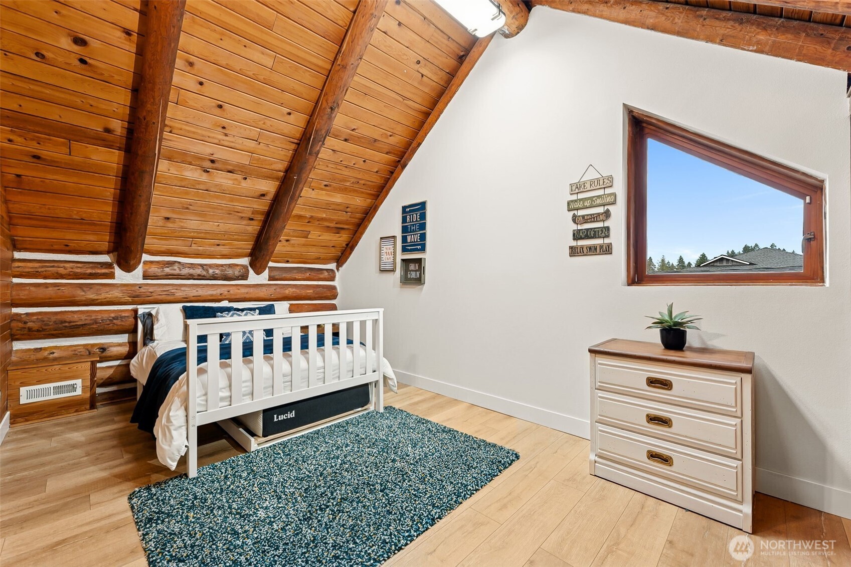 6358 S Island Drive E, Bonney Lake, WA 98391-8683