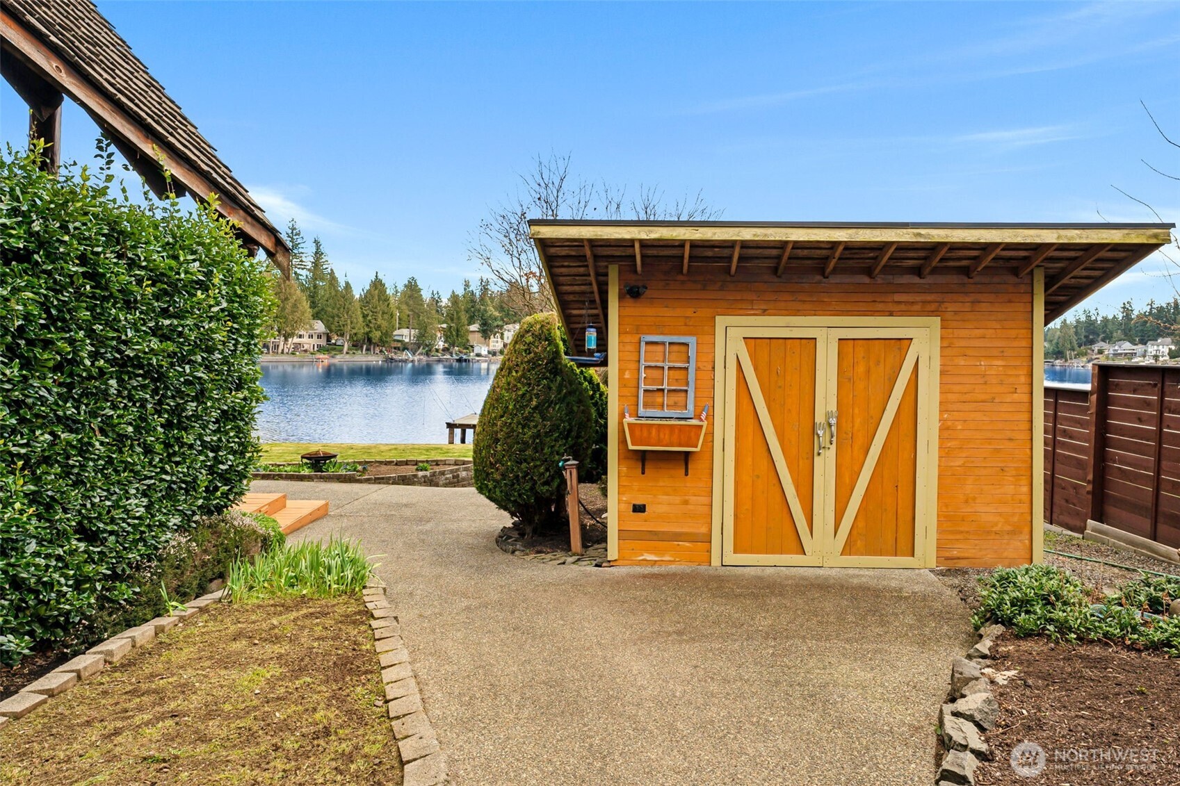 6358 S Island Drive E, Bonney Lake, WA 98391-8683