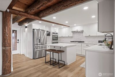 6358 S Island Drive E, Bonney Lake, WA 98391-8683 - Photo 3