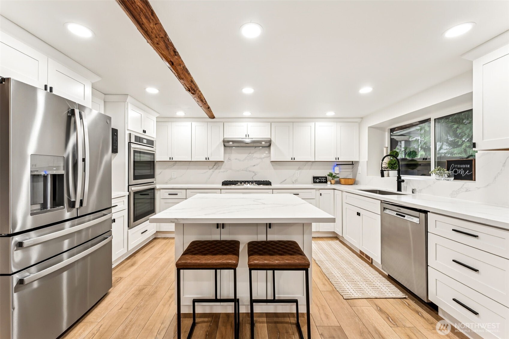 6358 S Island Drive E, Bonney Lake, WA 98391-8683