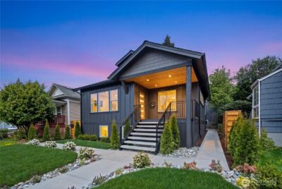 5520 Brooklyn Avenue NE, Seattle, WA 98105