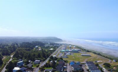 102 N 1st Street , Pacific Beach, WA 98571 - Photo 32