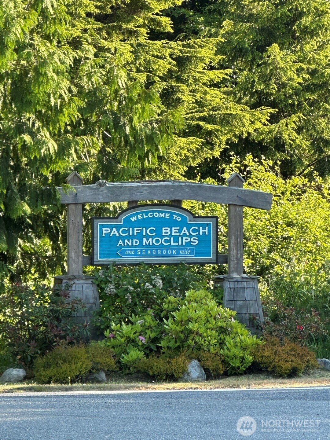 102 N 1st Street , Pacific Beach, WA 98571