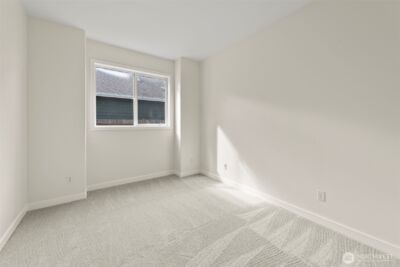 765 Vashon Avenue NE, Renton, WA 98059 - Photo 12