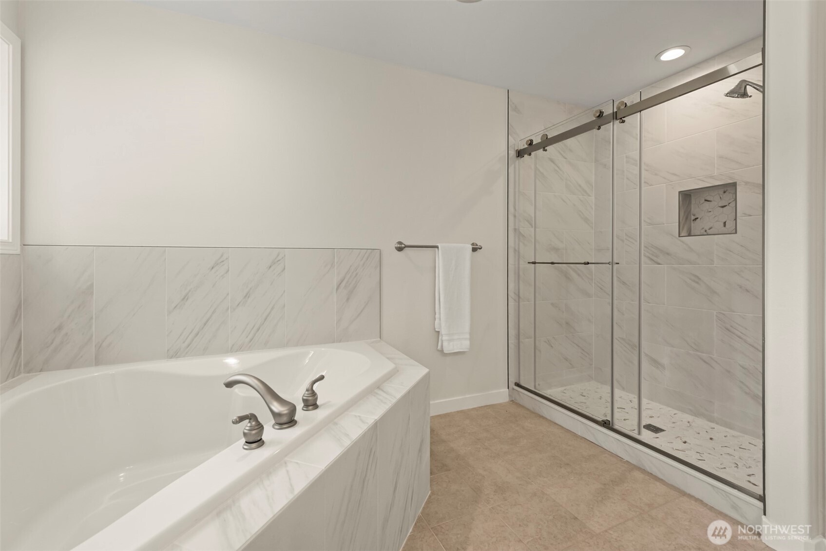 765 Vashon Avenue NE, Renton, WA 98059