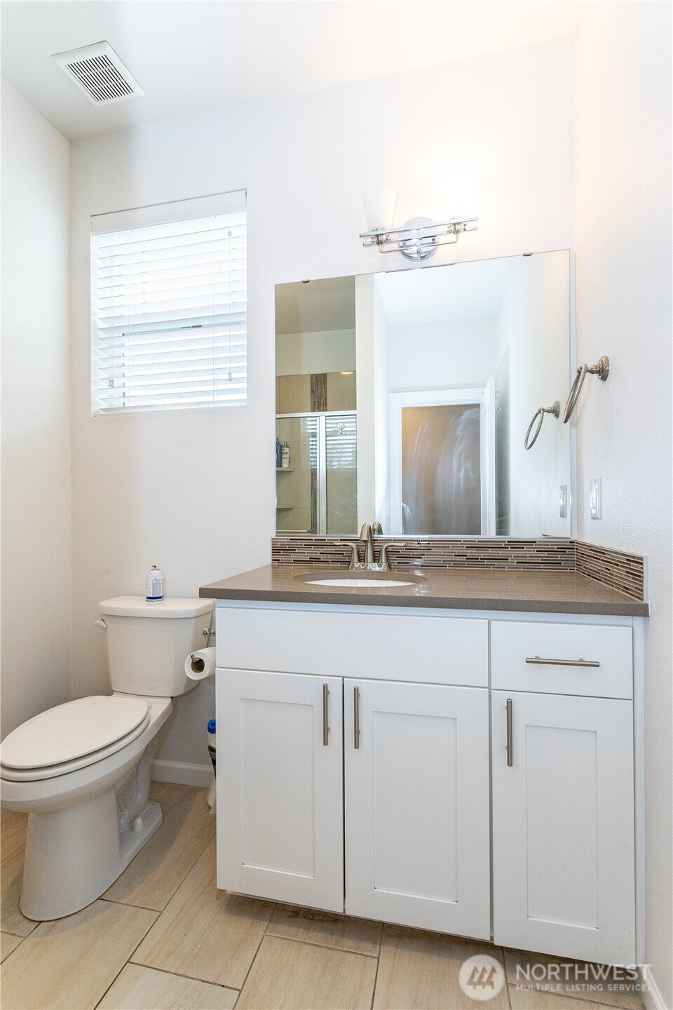 27432 14th Place S, Des Moines, WA 98198