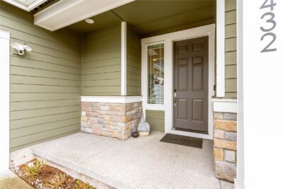27432 14th Place S, Des Moines, WA 98198 - Photo 2