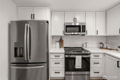 21743 E Terra Lane SE, Yelm, WA 98597 - Photo 9