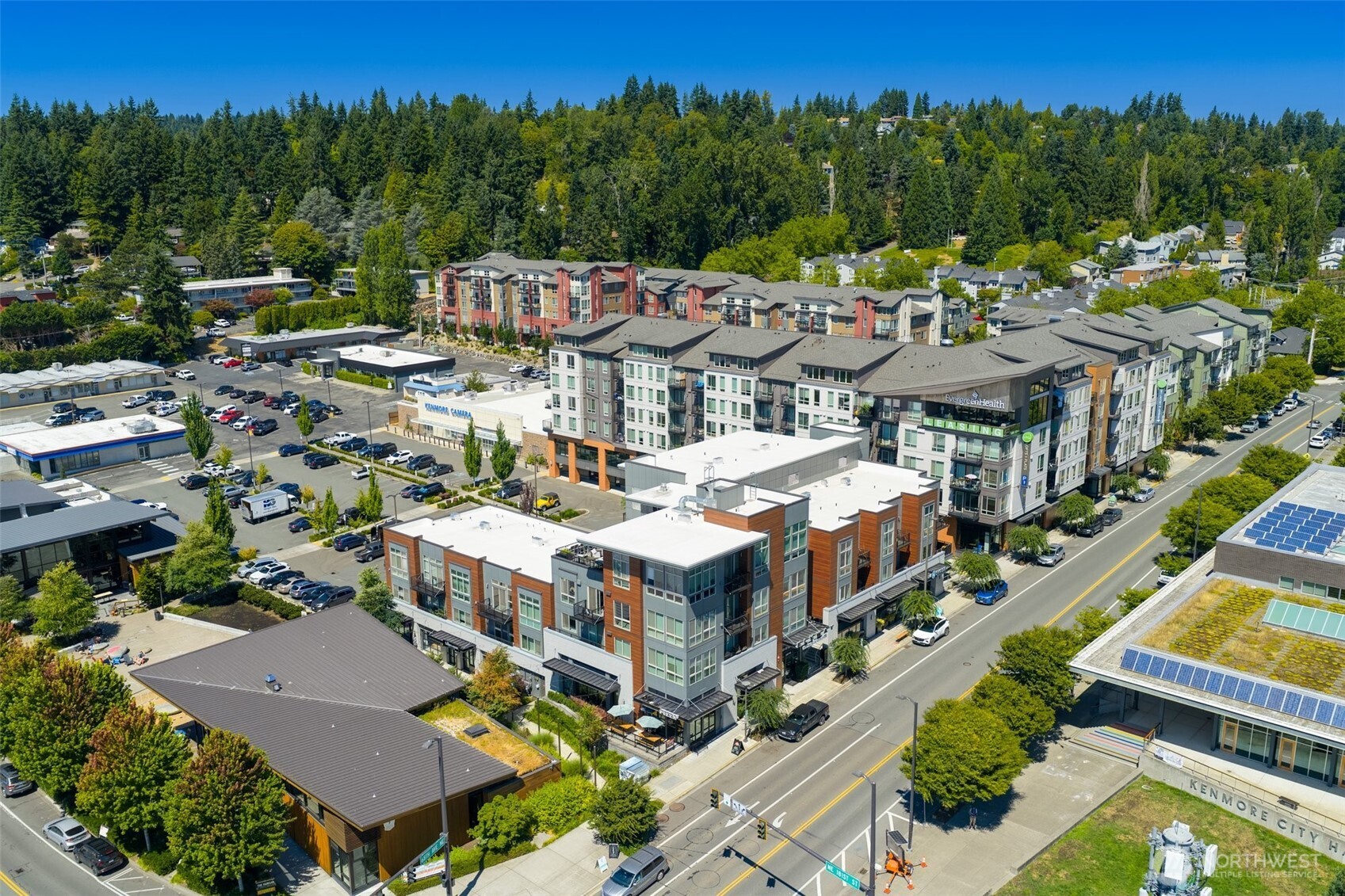 6831 NE 170th Street #206, Kenmore, WA 98028