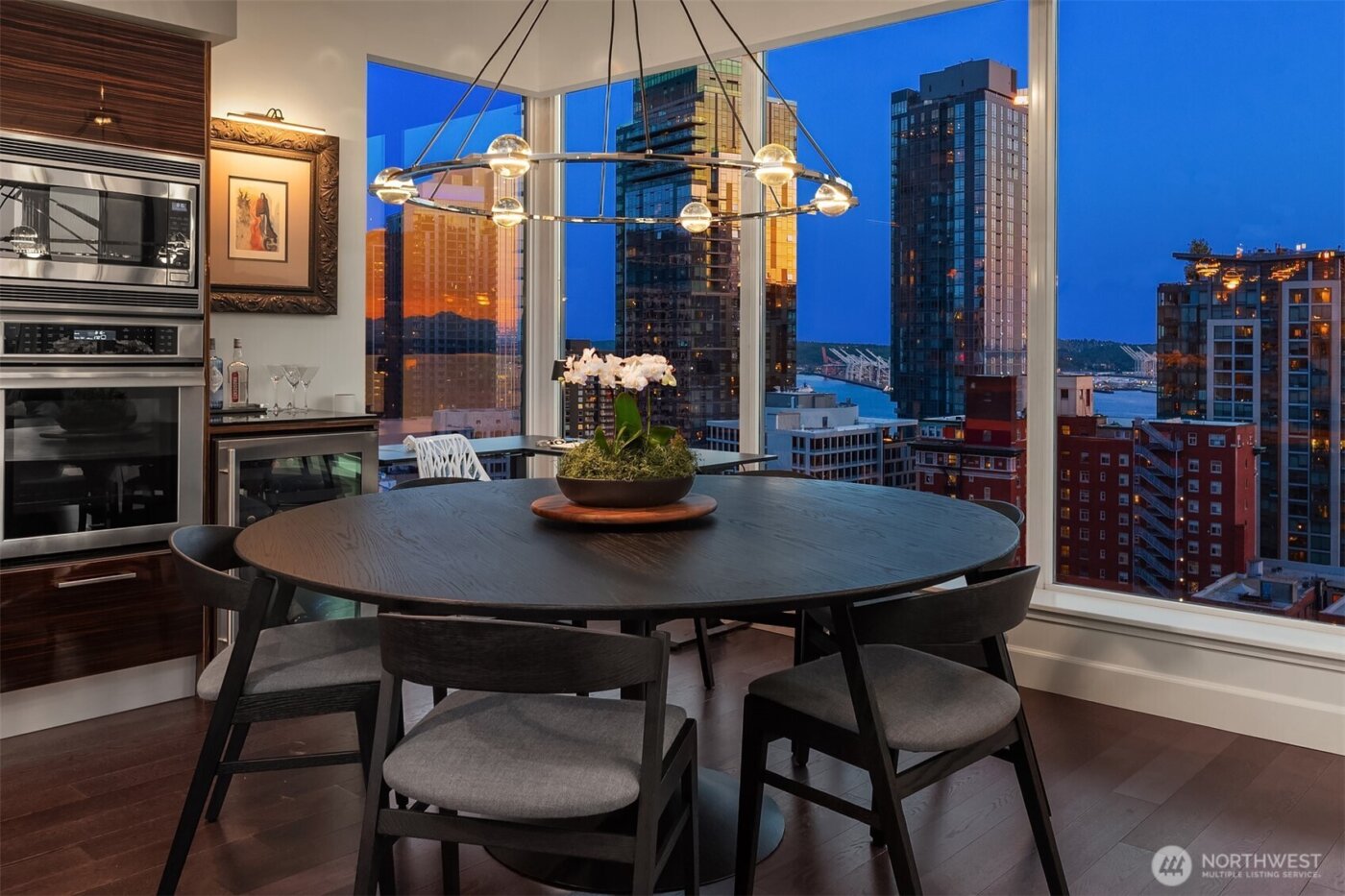 1920 4th Avenue #2202, Seattle, WA 98101