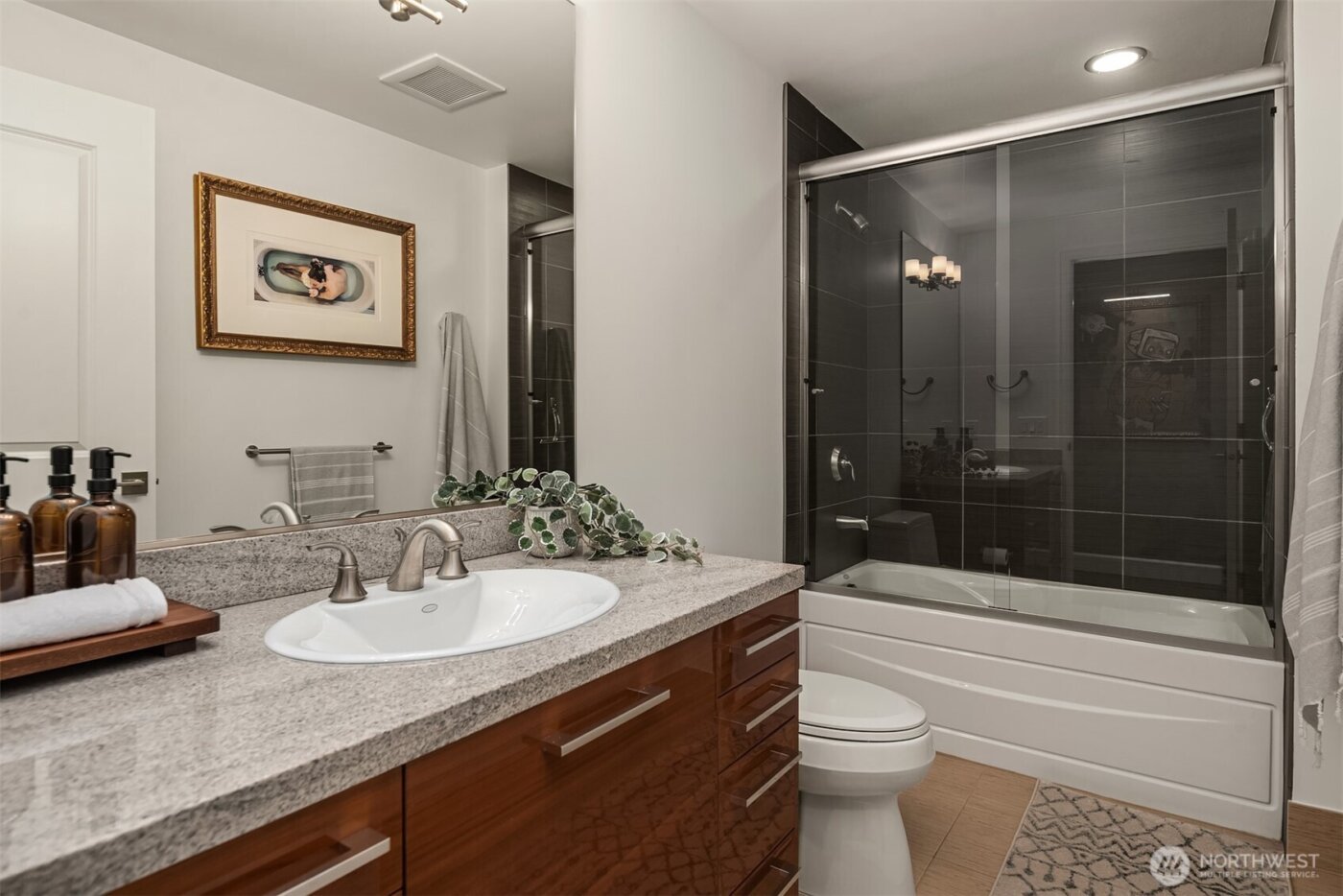 1920 4th Avenue #2202, Seattle, WA 98101