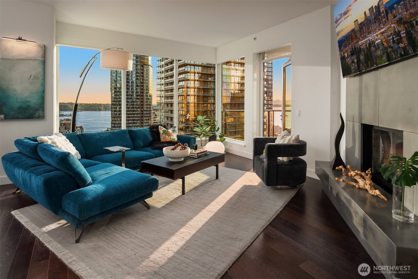 1920 4th Avenue #2202, Seattle, WA 98101