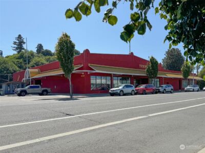 228 W 1st Street #A, Port Angeles, WA 98362 - Photo 4