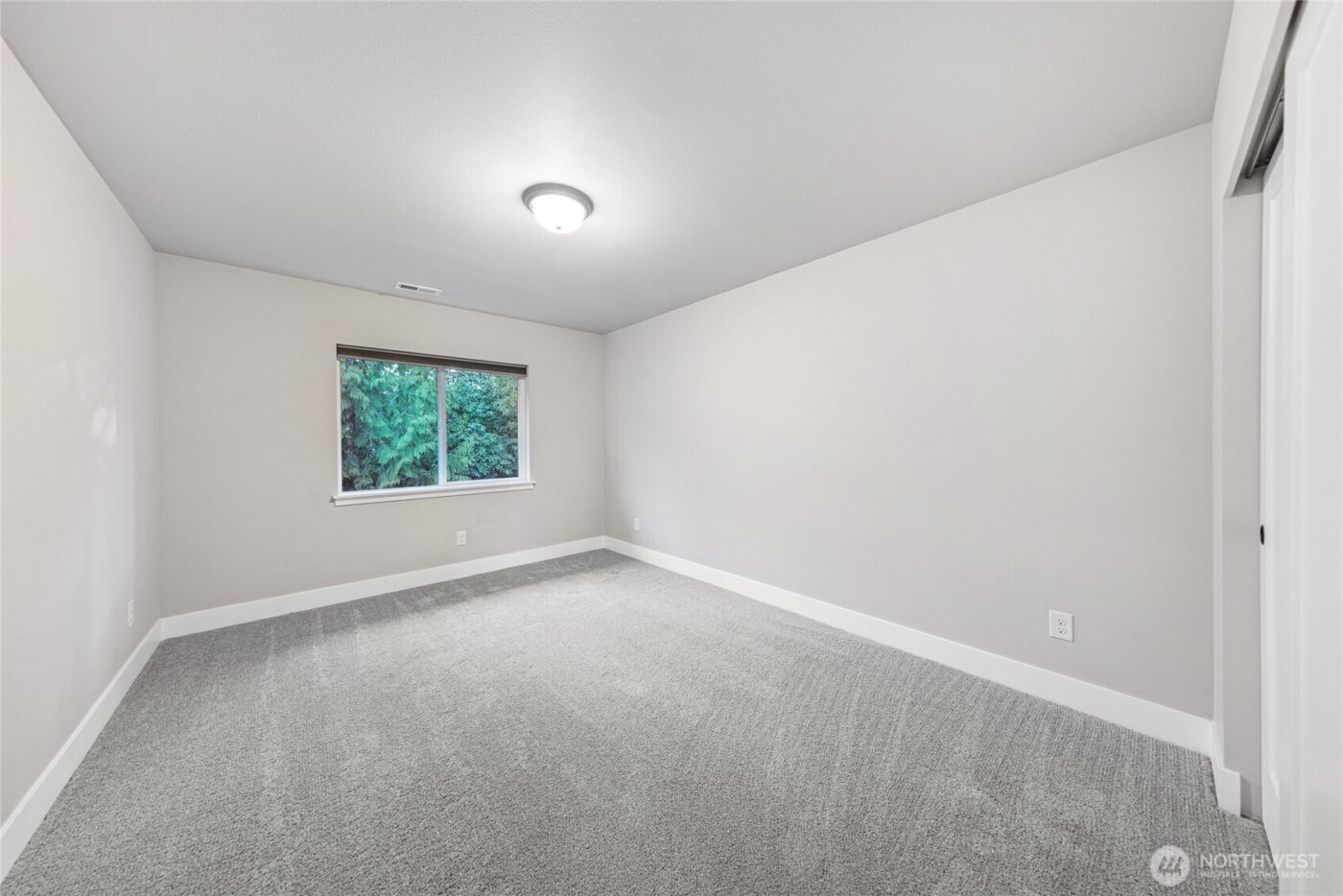 4585 167th Lane SE, Bellevue, WA 98006