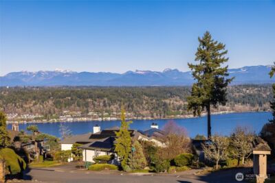 4585 167th Lane SE, Bellevue, WA 98006 - Photo 30