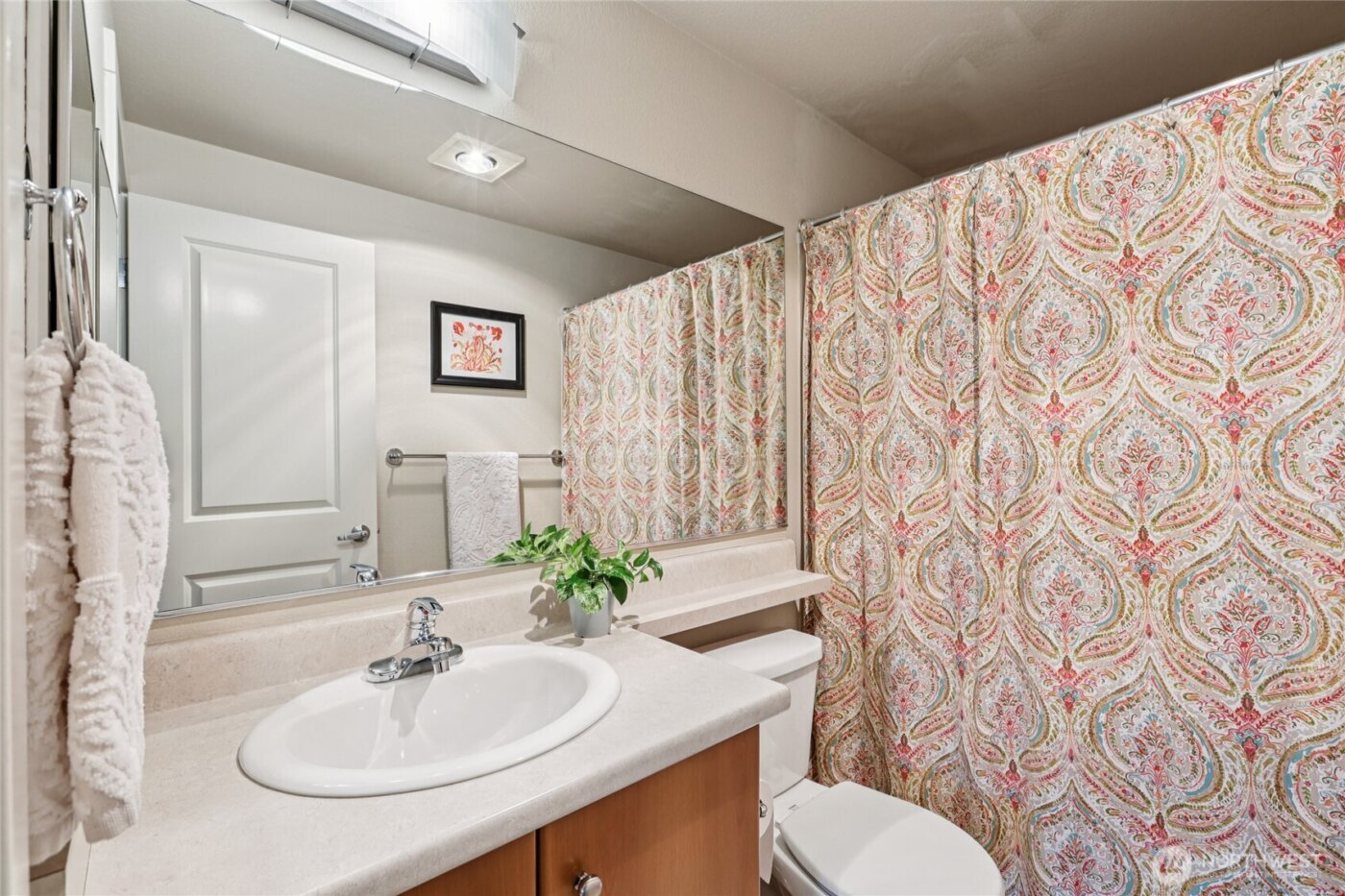 12404 E Gibson Road #N203, Everett, WA 98204