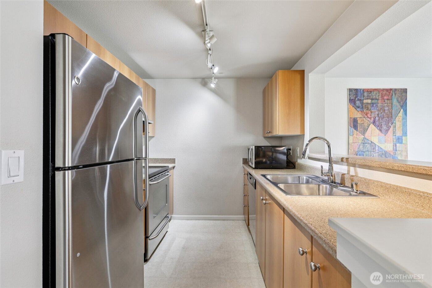 12404 E Gibson Road #N203, Everett, WA 98204