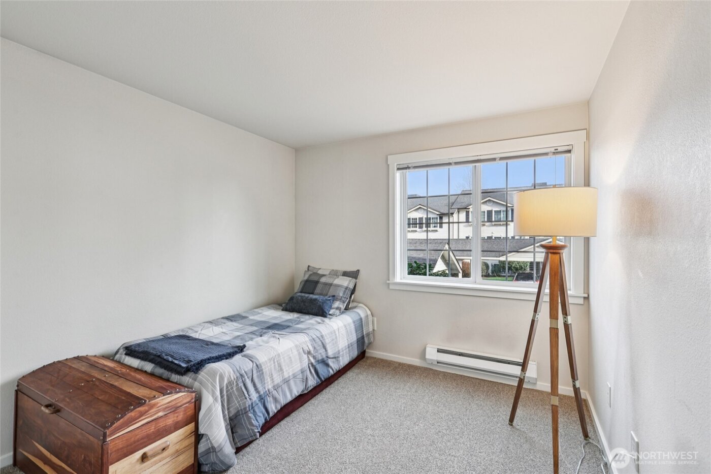 12404 E Gibson Road #N203, Everett, WA 98204