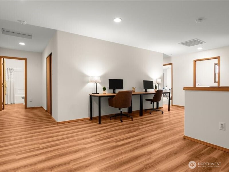 8100 231st Place NE, Redmond, WA 98053