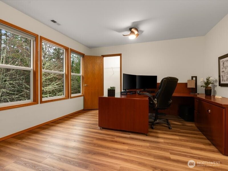 8100 231st Place NE, Redmond, WA 98053