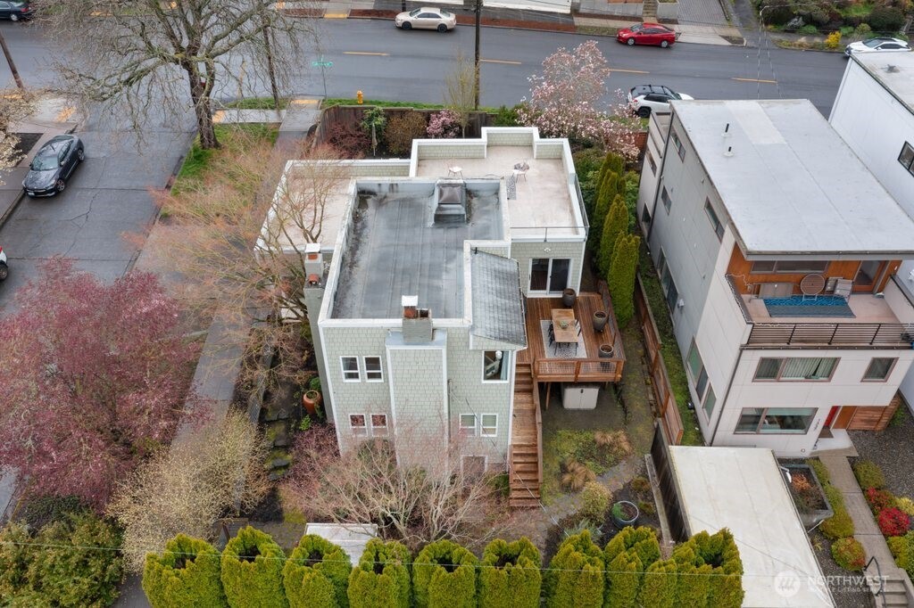 4200 SW Atlantic Street , Seattle, WA 98116