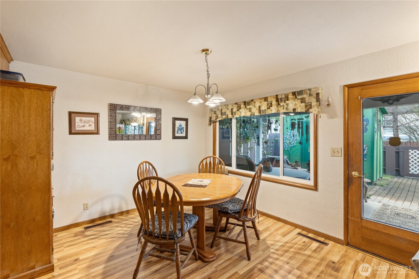 1511 S 12th Street , Mount Vernon, WA 98274-5015