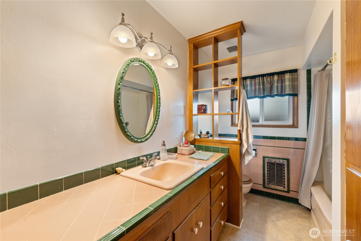 1511 S 12th Street , Mount Vernon, WA 98274-5015