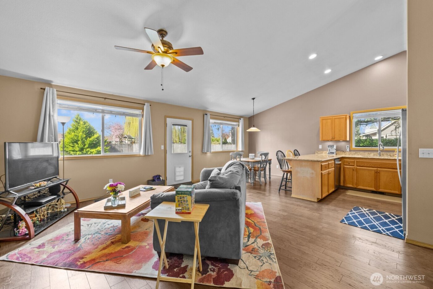 116 16th Street NW, Puyallup, WA 98371