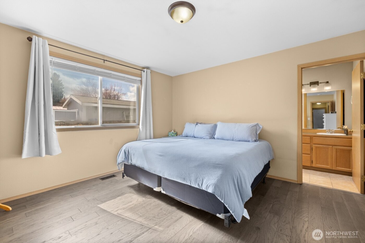 116 16th Street NW, Puyallup, WA 98371