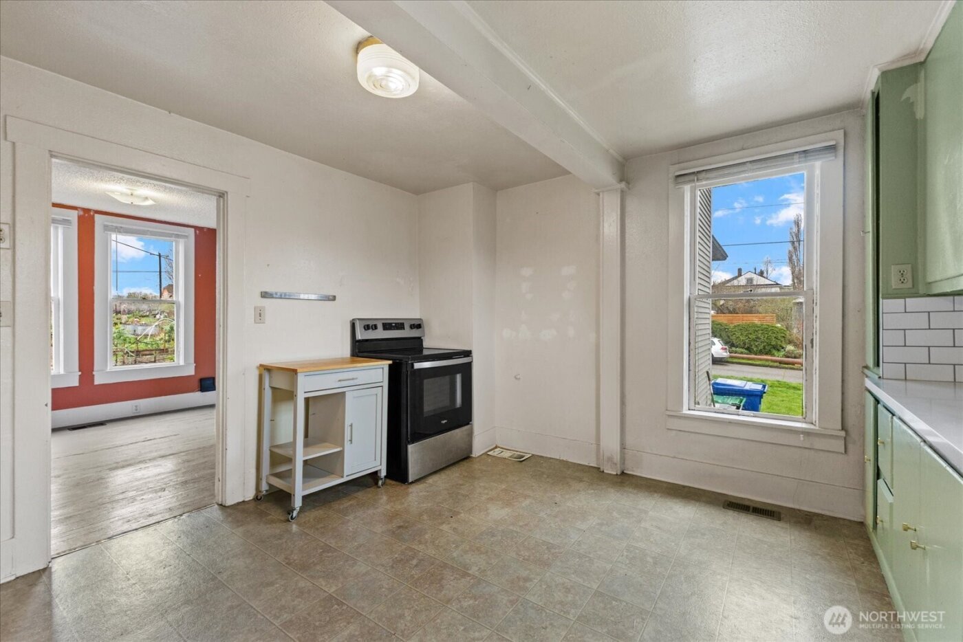 4619 S Lucile Street , Seattle, WA 98118