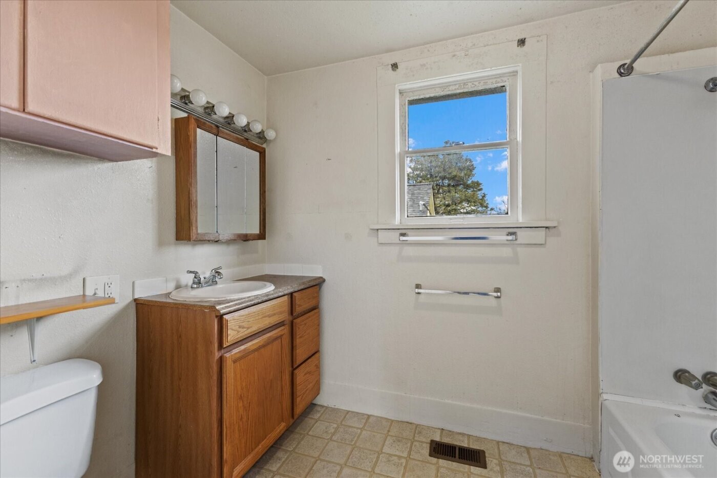 4619 S Lucile Street , Seattle, WA 98118