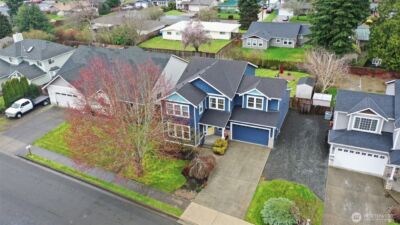 1611 12th Avenue NW, Puyallup, WA 98371 - Photo 2
