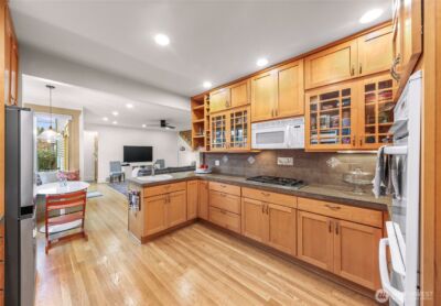 1843 41st Avenue E, Seattle, WA 98112 - Photo 7