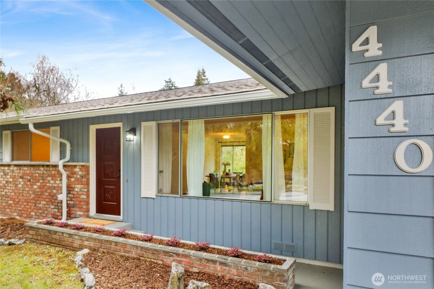 4440 Cable Street , Bellingham, WA 98229