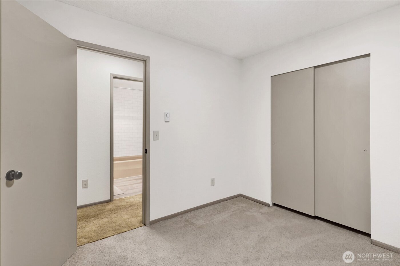 4440 Cable Street , Bellingham, WA 98229
