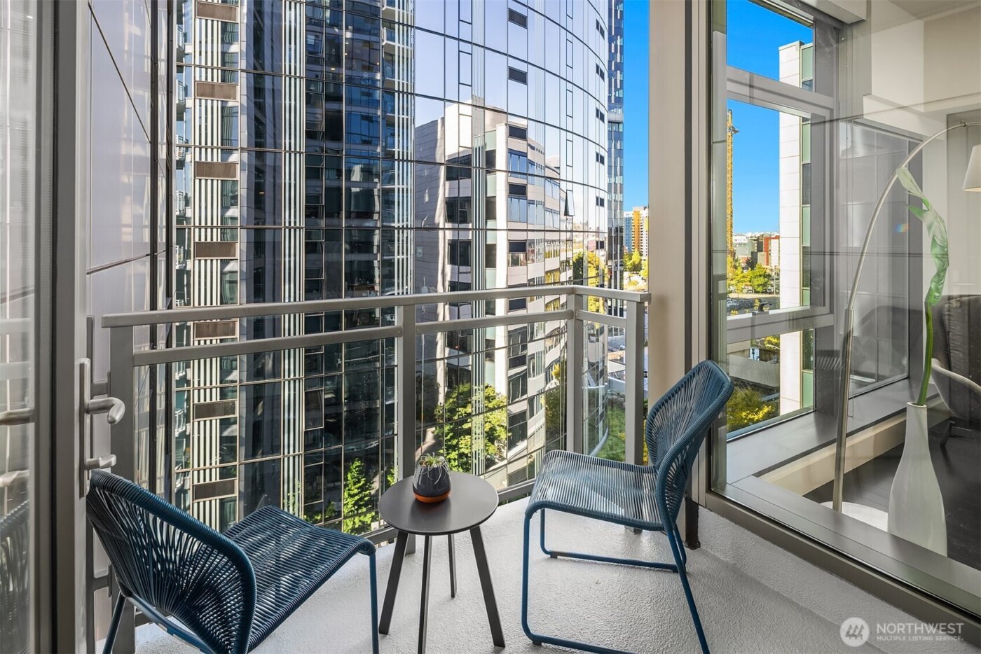 820 Blanchard Street #1209, Seattle, WA 98121