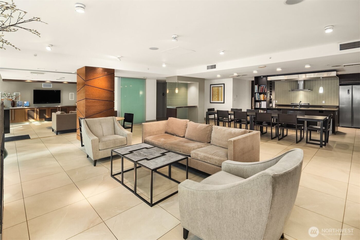 820 Blanchard Street #1209, Seattle, WA 98121