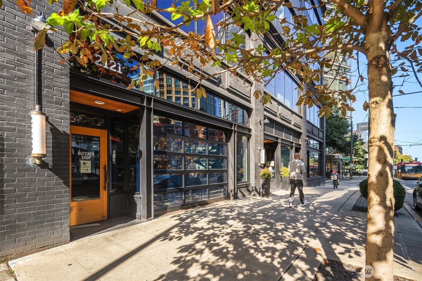 820 Blanchard Street #1209, Seattle, WA 98121