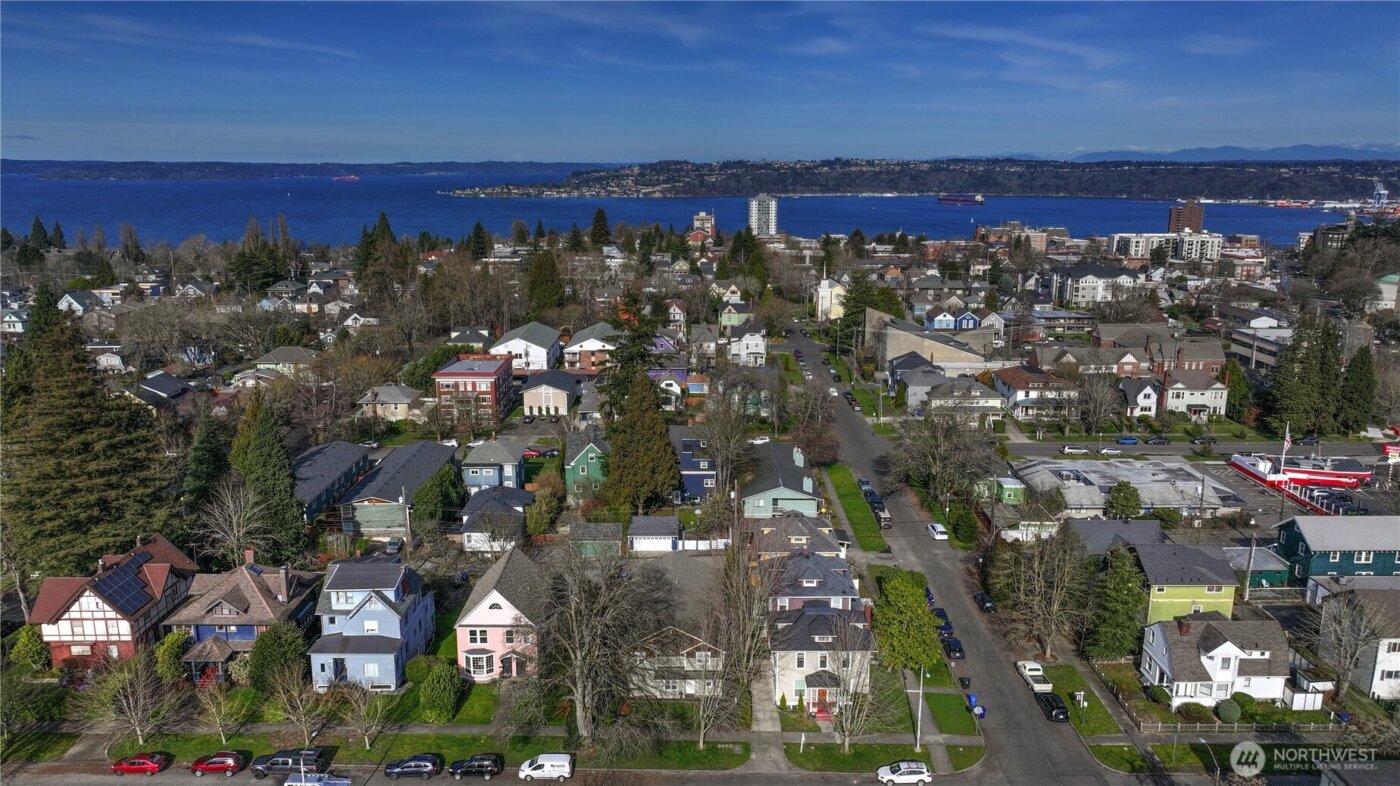 403 N M , Tacoma, WA 98403