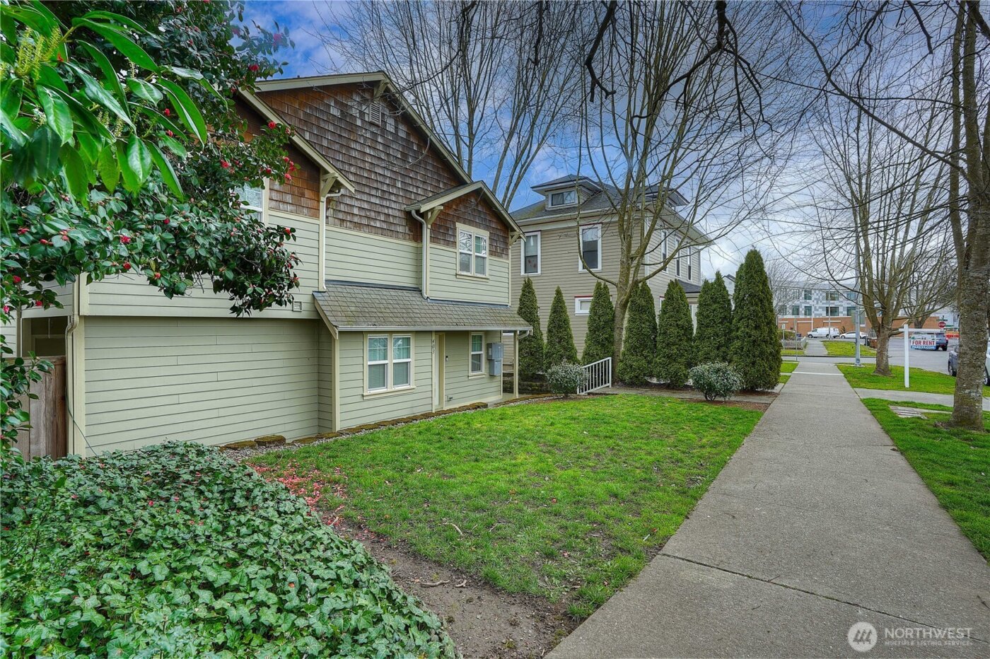 403 N M , Tacoma, WA 98403