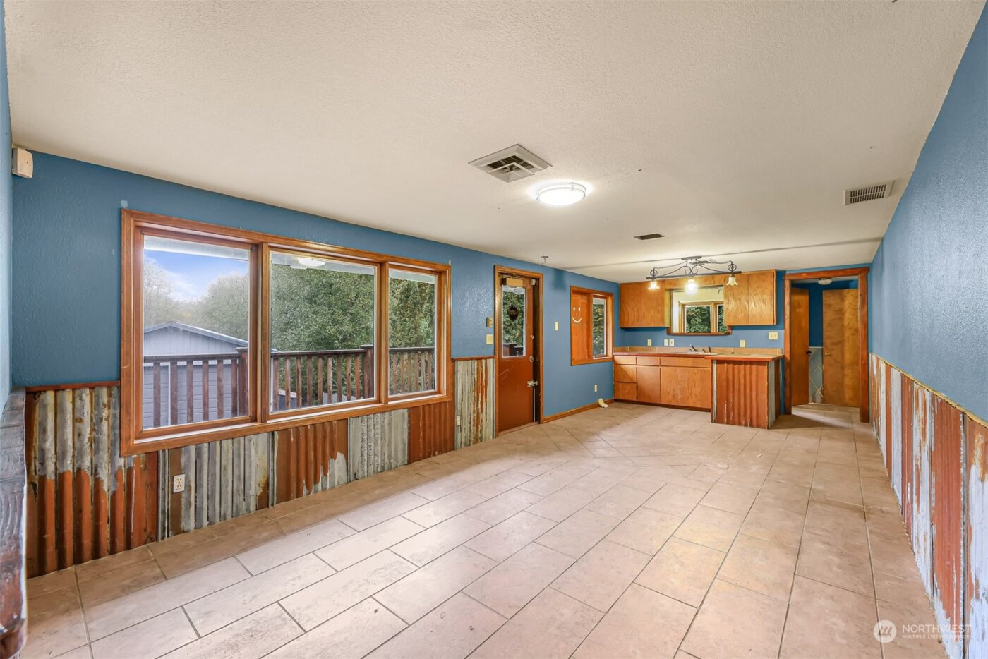 7489 S Dillard Avenue , Concrete, WA 98237