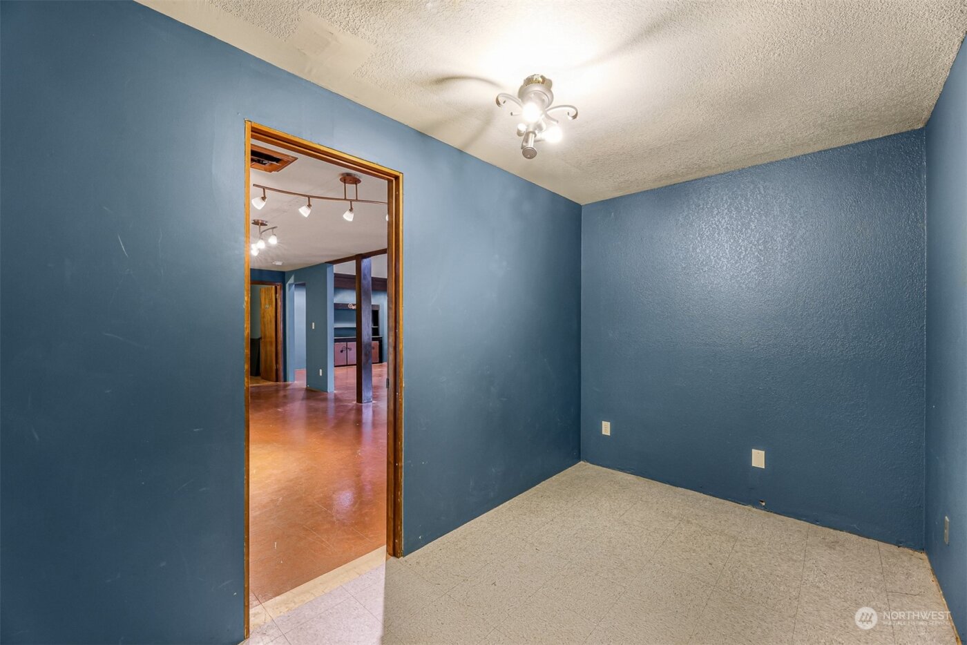 7489 S Dillard Avenue , Concrete, WA 98237