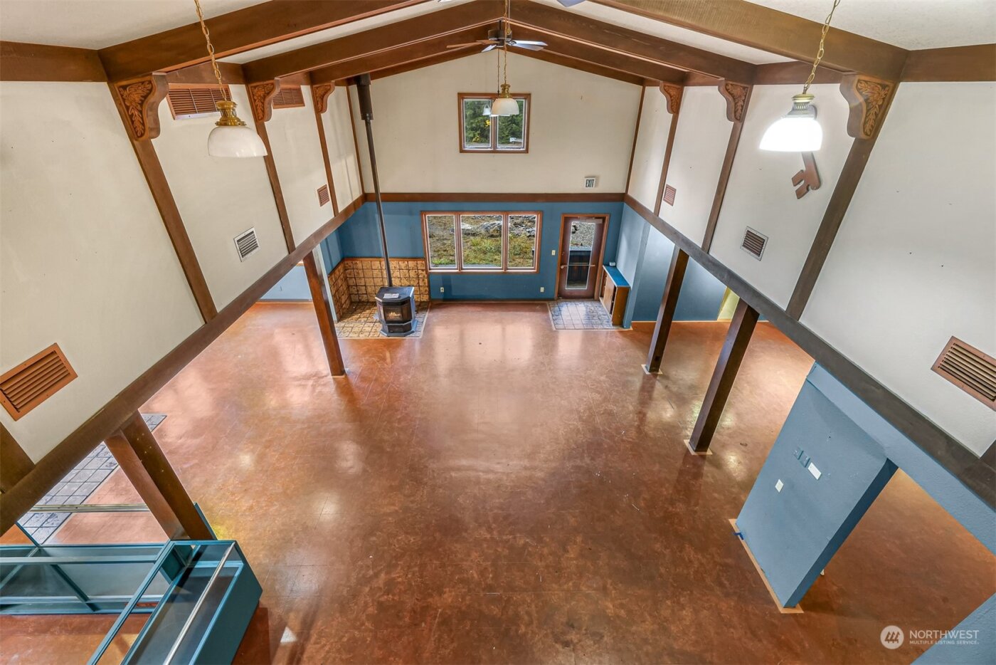 7489 S Dillard Avenue , Concrete, WA 98237